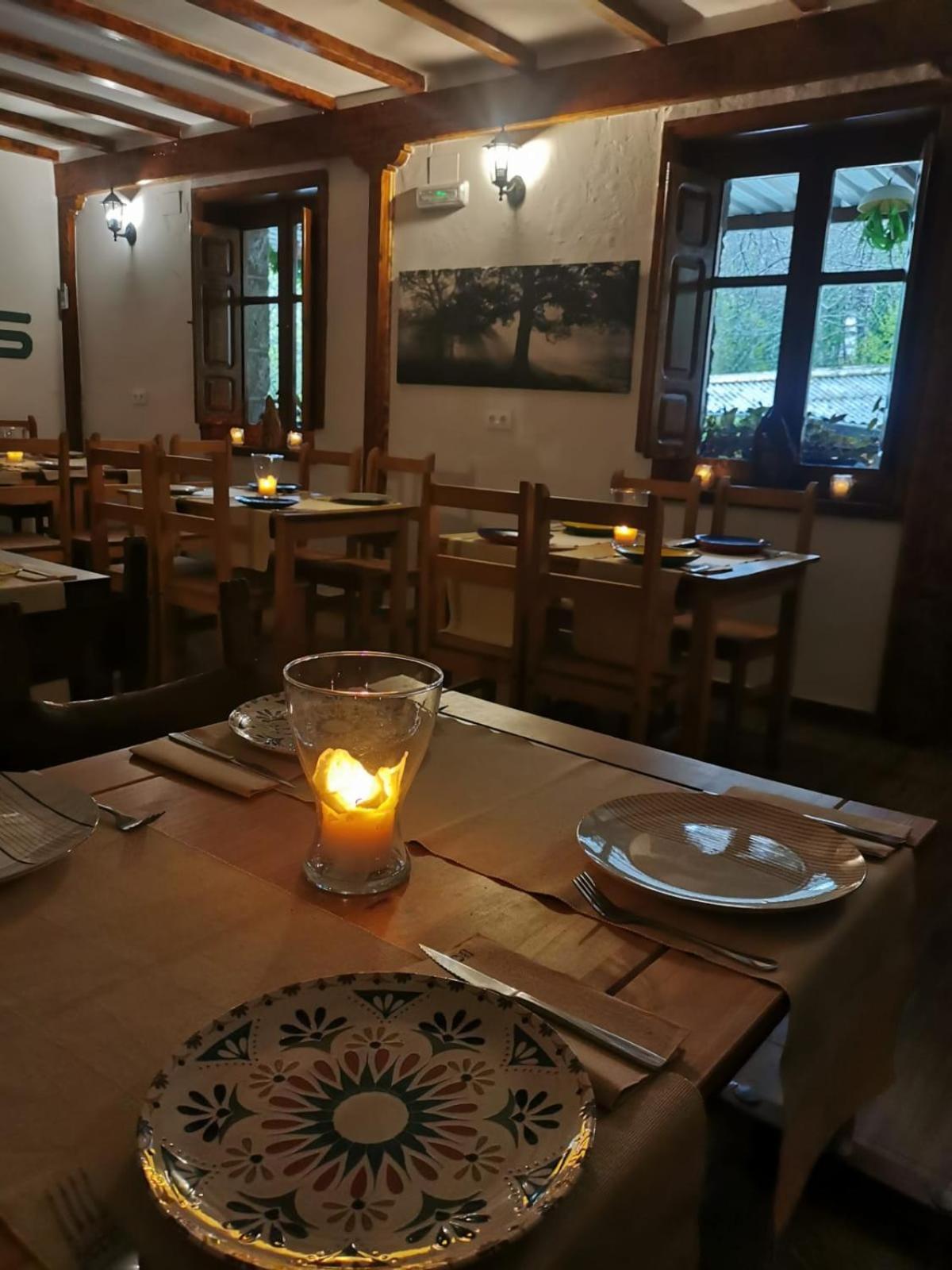 Hostal Cielo De Gredos กิซานโด ภายนอก รูปภาพ