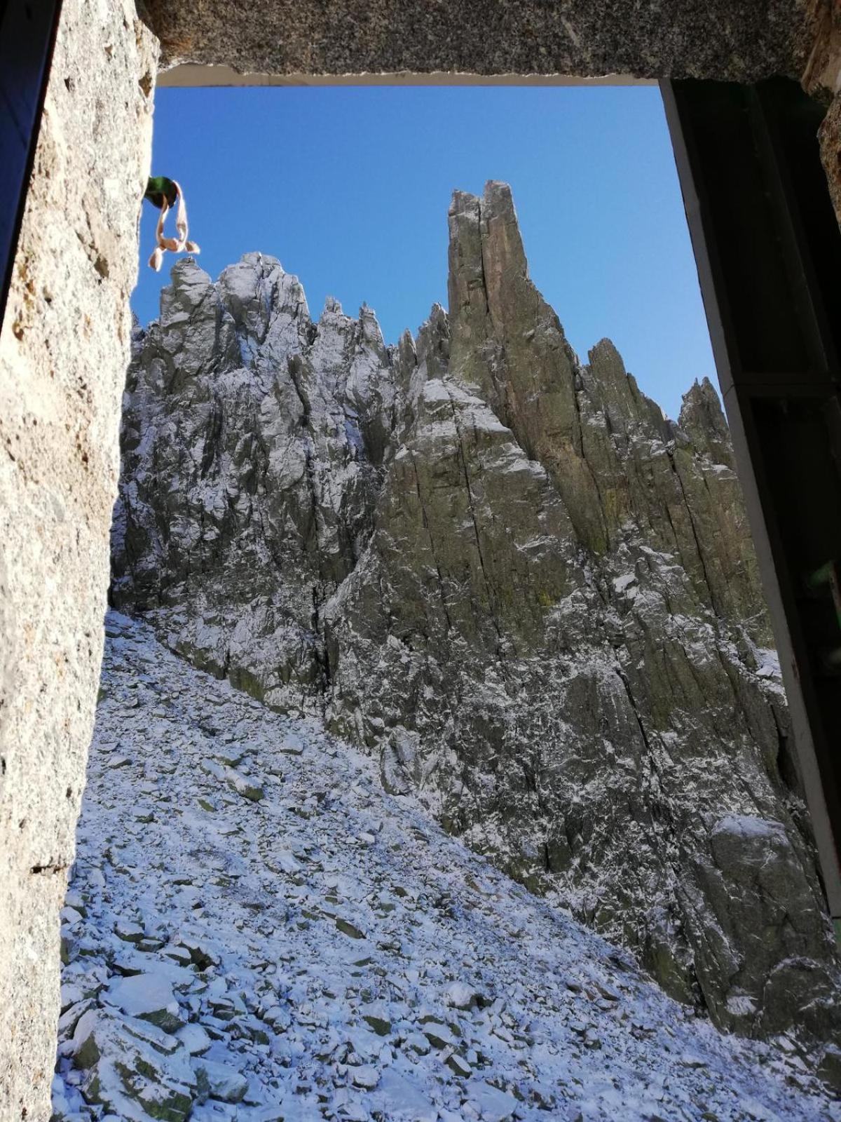 Hostal Cielo De Gredos กิซานโด ภายนอก รูปภาพ